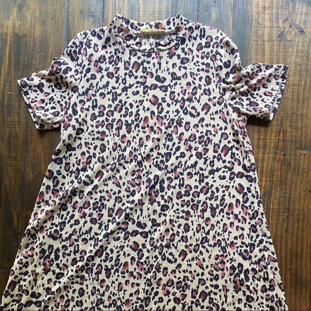 Entro Cream, Mauve, Navy Animal Print Dress